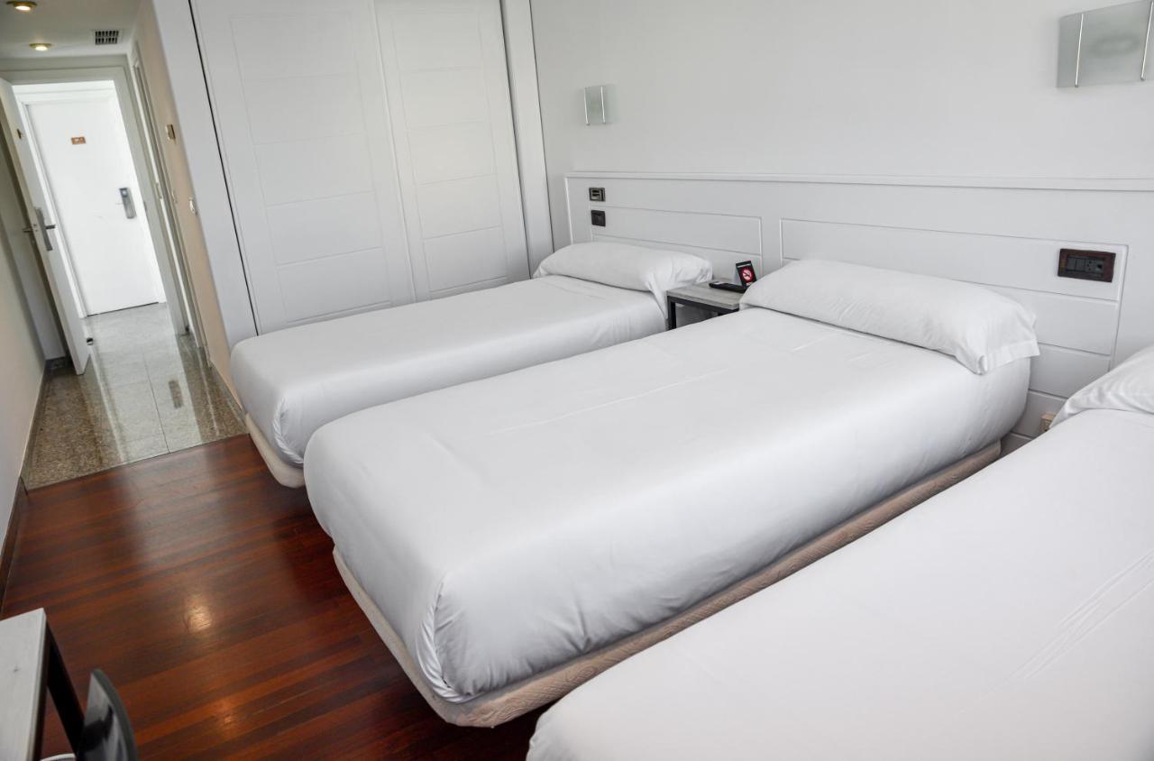 Hotel Chips Ferrol Narón Dış mekan fotoğraf