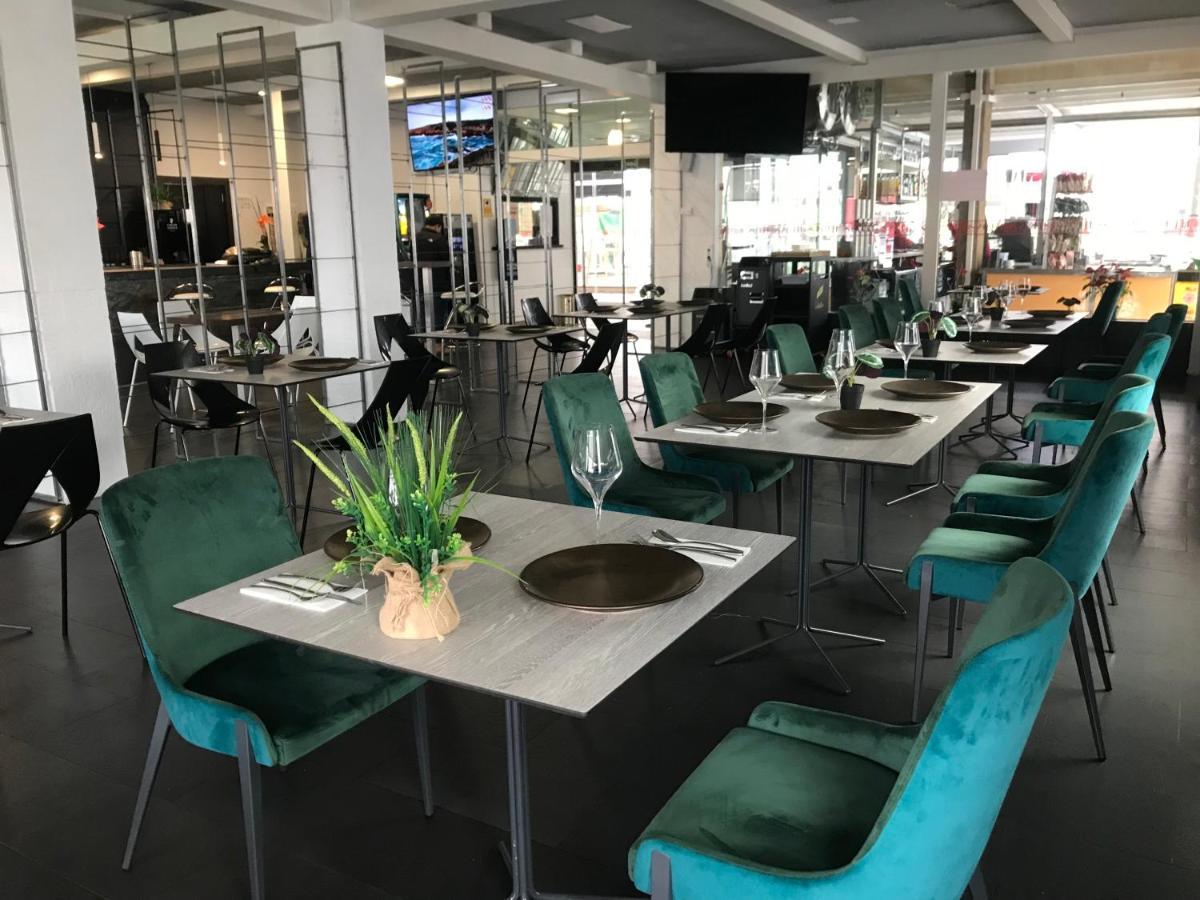 Hotel Chips Ferrol Narón Dış mekan fotoğraf
